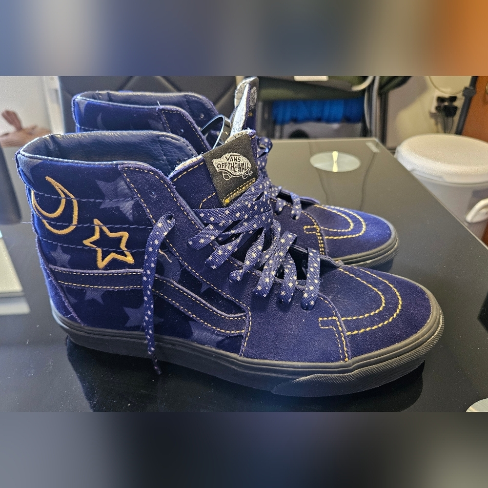 Vans Disney X SK8 Hi Sorcerer S Apprentice shoes